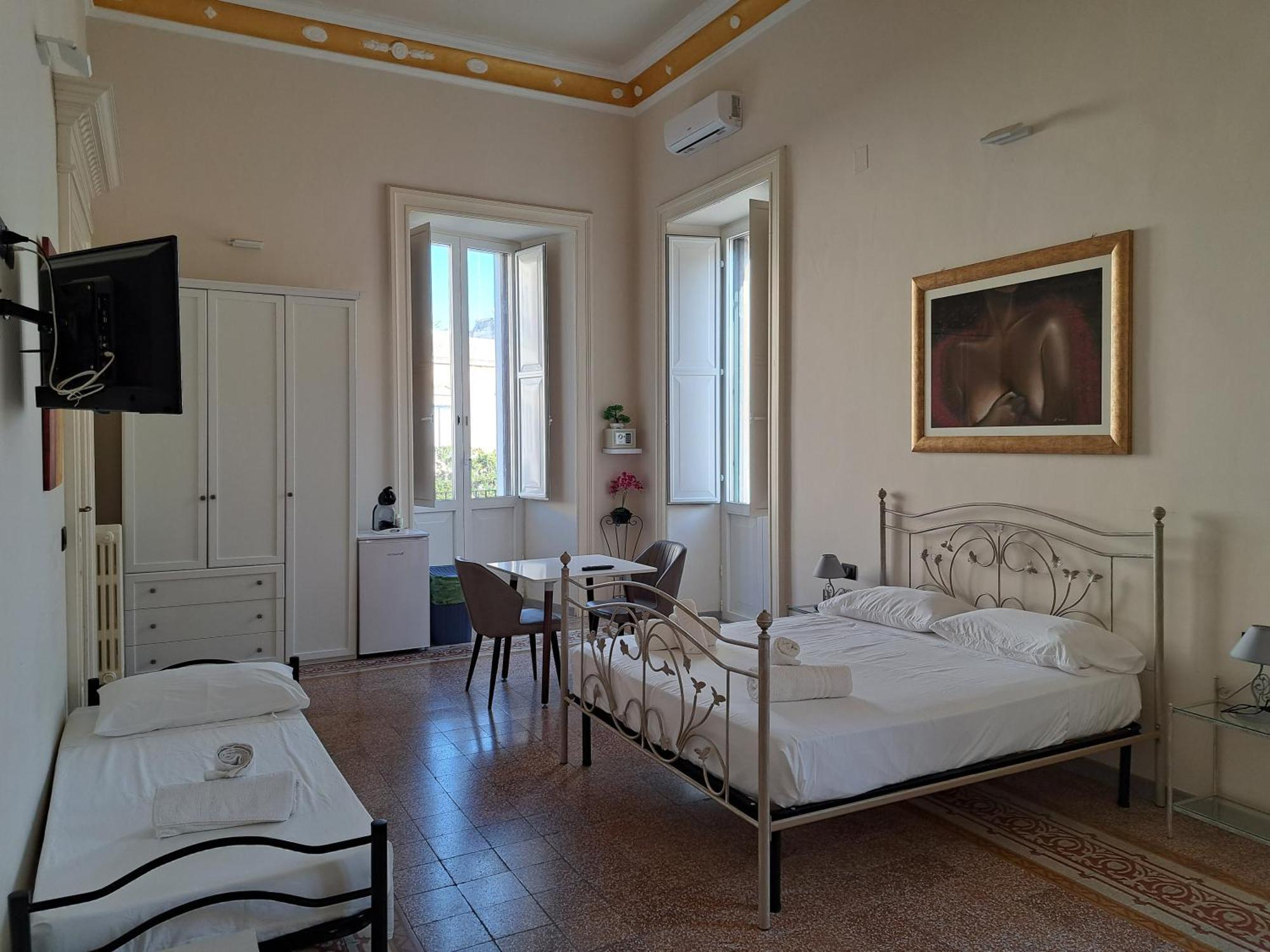 Bed and Breakfast Palazzo Castellano Лечче Экстерьер фото