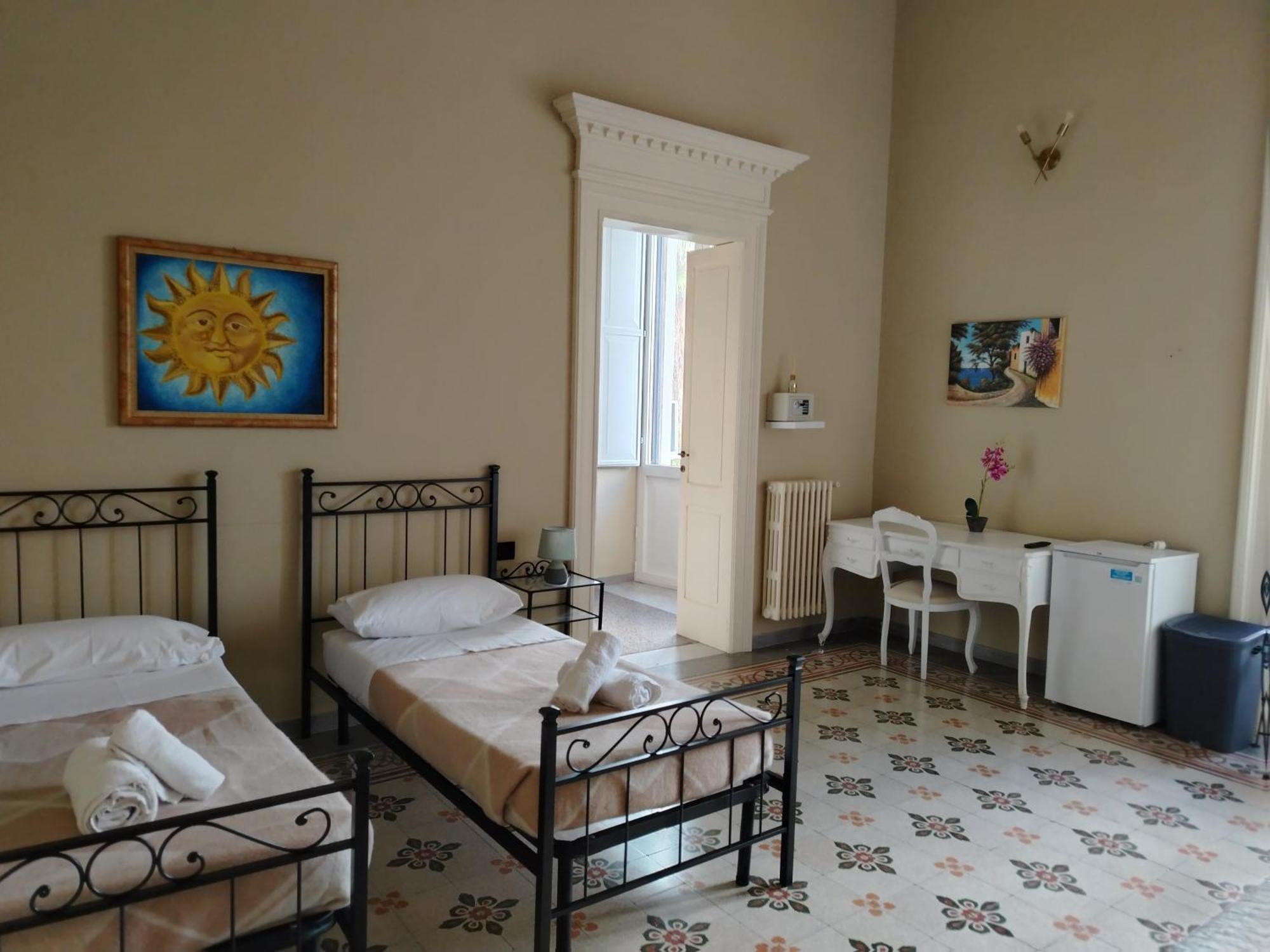 Bed and Breakfast Palazzo Castellano Лечче Номер фото