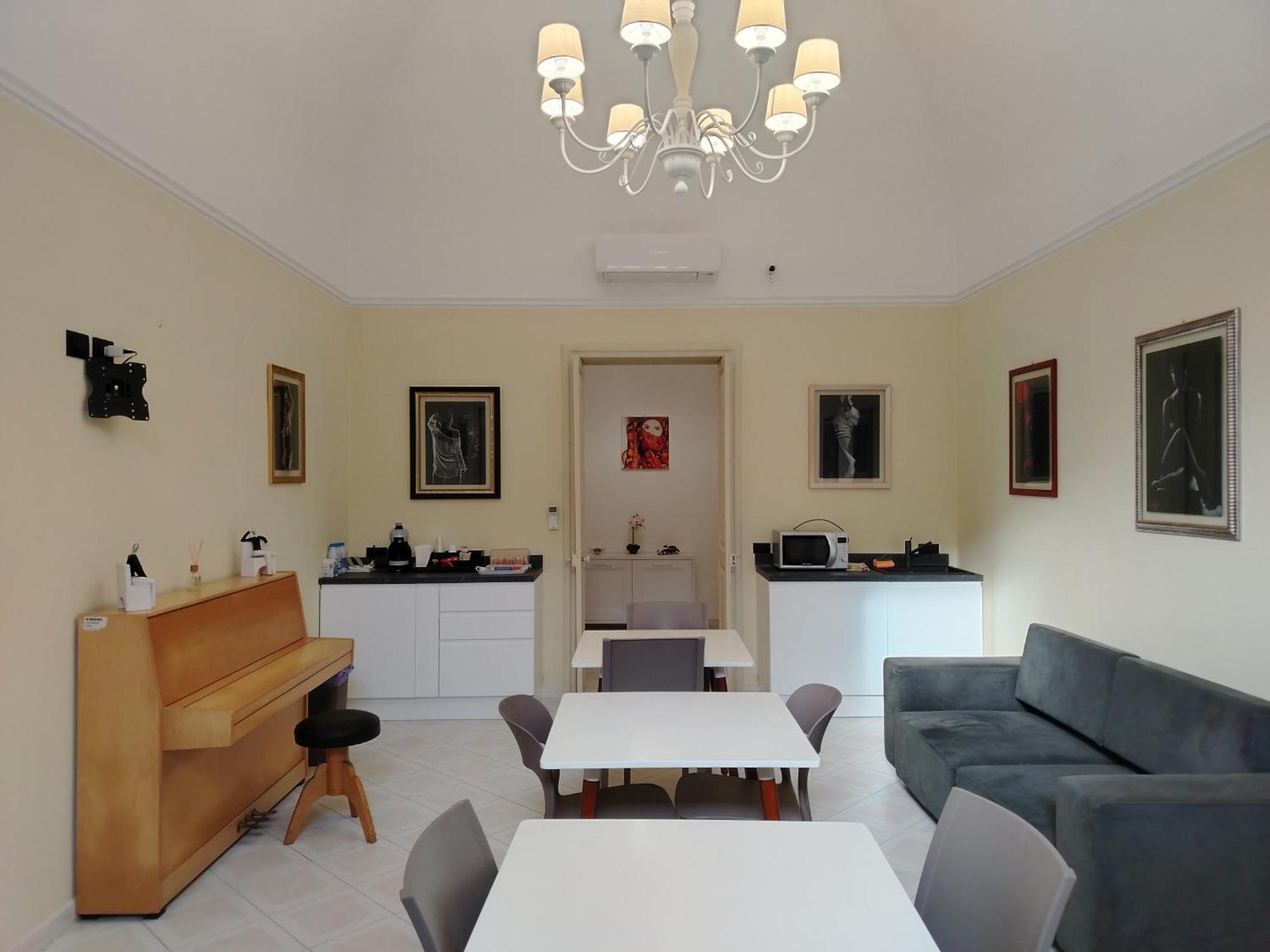 Bed and Breakfast Palazzo Castellano Лечче Экстерьер фото